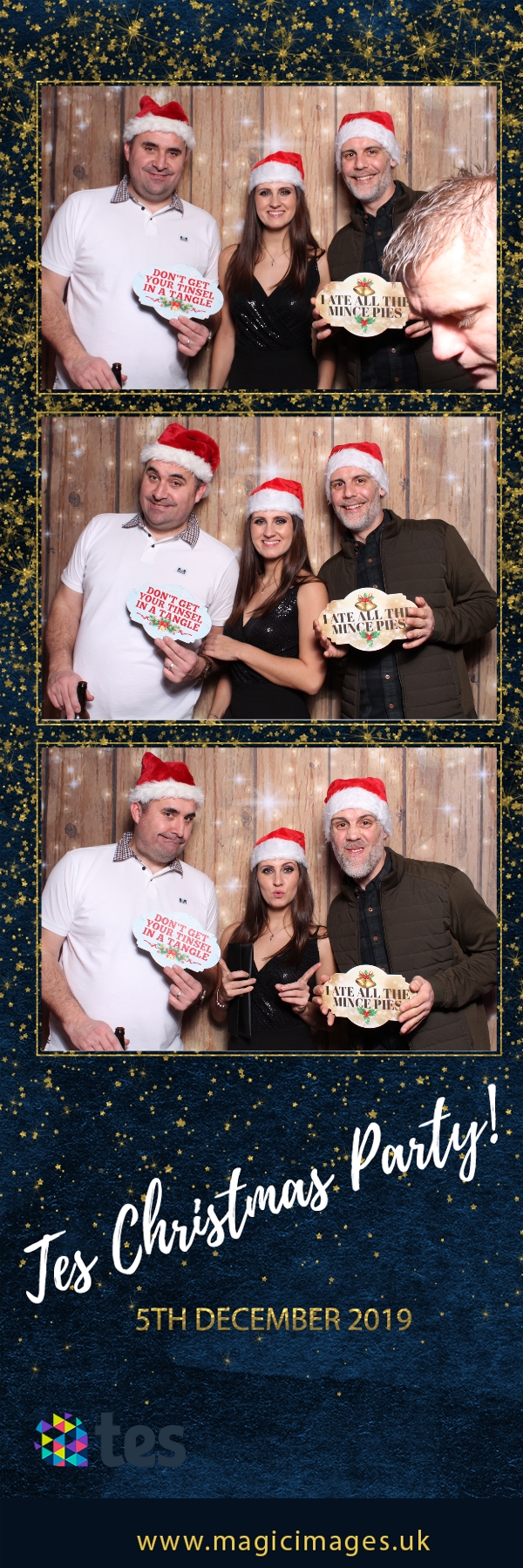 Tes Christmas party  | View more photos from the event at gallery.magicimages.uk/u/MagicImages/Tes-Christmas-party